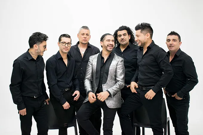 Contratar al GRUPO RAFAGA Contacto al: 011 5452-1766